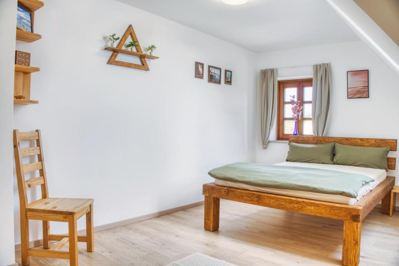 Luxus Apartment! Kueche, Balkon, Netflix, Parkplatz - 8 Personen Ilmmunster المظهر الخارجي الصورة