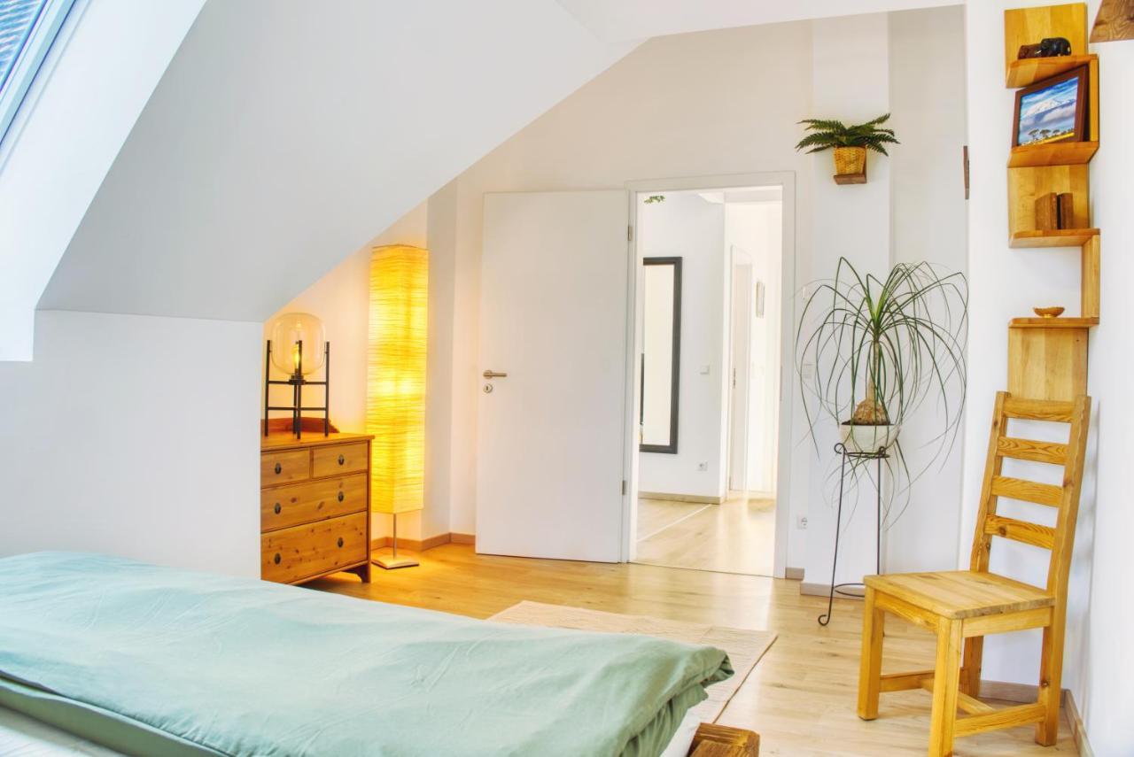 Luxus Apartment! Kueche, Balkon, Netflix, Parkplatz - 8 Personen Ilmmunster المظهر الخارجي الصورة
