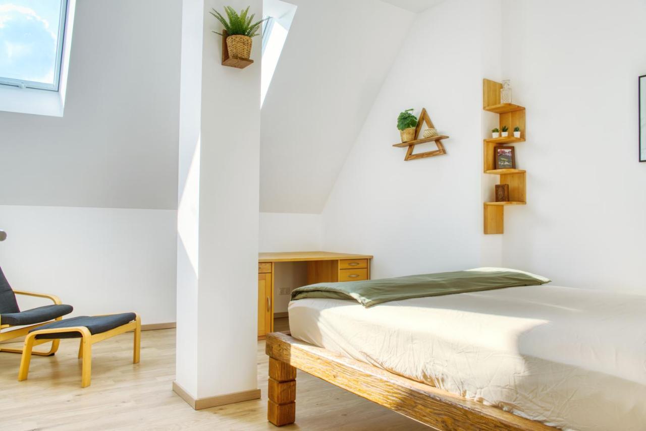 Luxus Apartment! Kueche, Balkon, Netflix, Parkplatz - 8 Personen Ilmmunster المظهر الخارجي الصورة